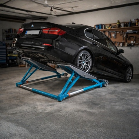 Mobilny Podnośnik Samochodowy Wahadłowy 2000KG Regulowany