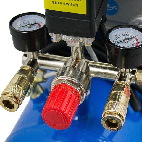 Sprężarka kompresr 50 l moc 1500W + akcesoria Duży Zestaw Sprężarka kompresr 50 l moc 1500W + akcesoria Duży Zestaw